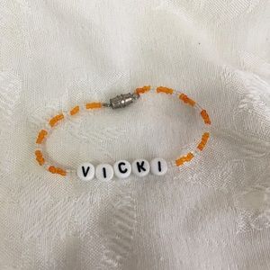 VICKI 6” personalized name bracelet-NEW